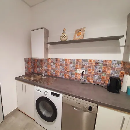 Freienwohnung Nahe Kuhsee Am Zwolf Apostel Platz Apartmán