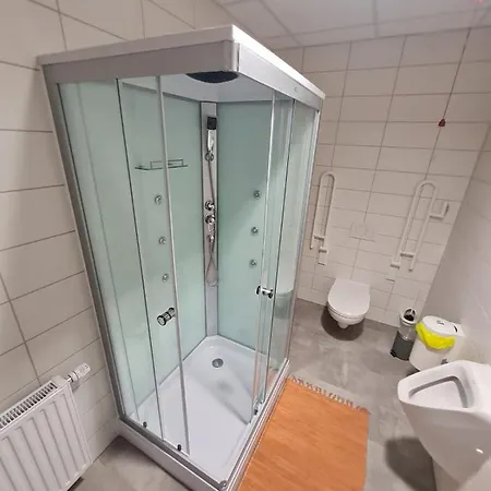 Freienwohnung Nahe Kuhsee Am Zwolf Apostel Platz Apartmán